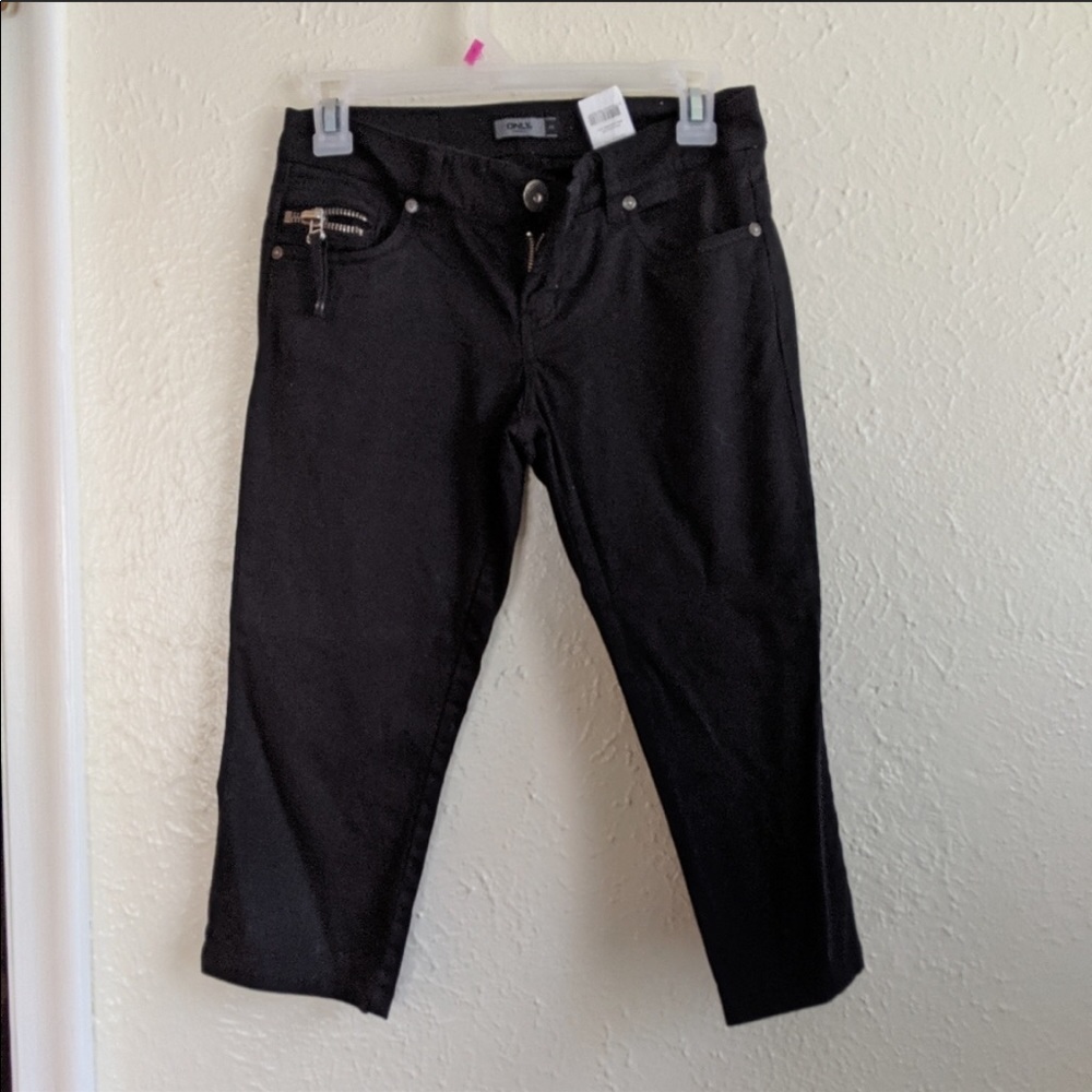 Only women’s Capris Size 2